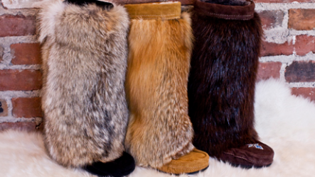 Зимние женские меховые унты 2021: с чем носить, разновидности и модные тенденции